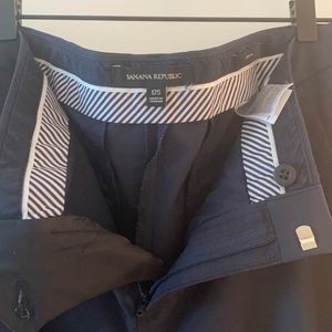 Banana Republic size 12 Short dress pants